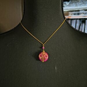 Avon Goldtone Chain Necklace with Pink Enamel Pendant